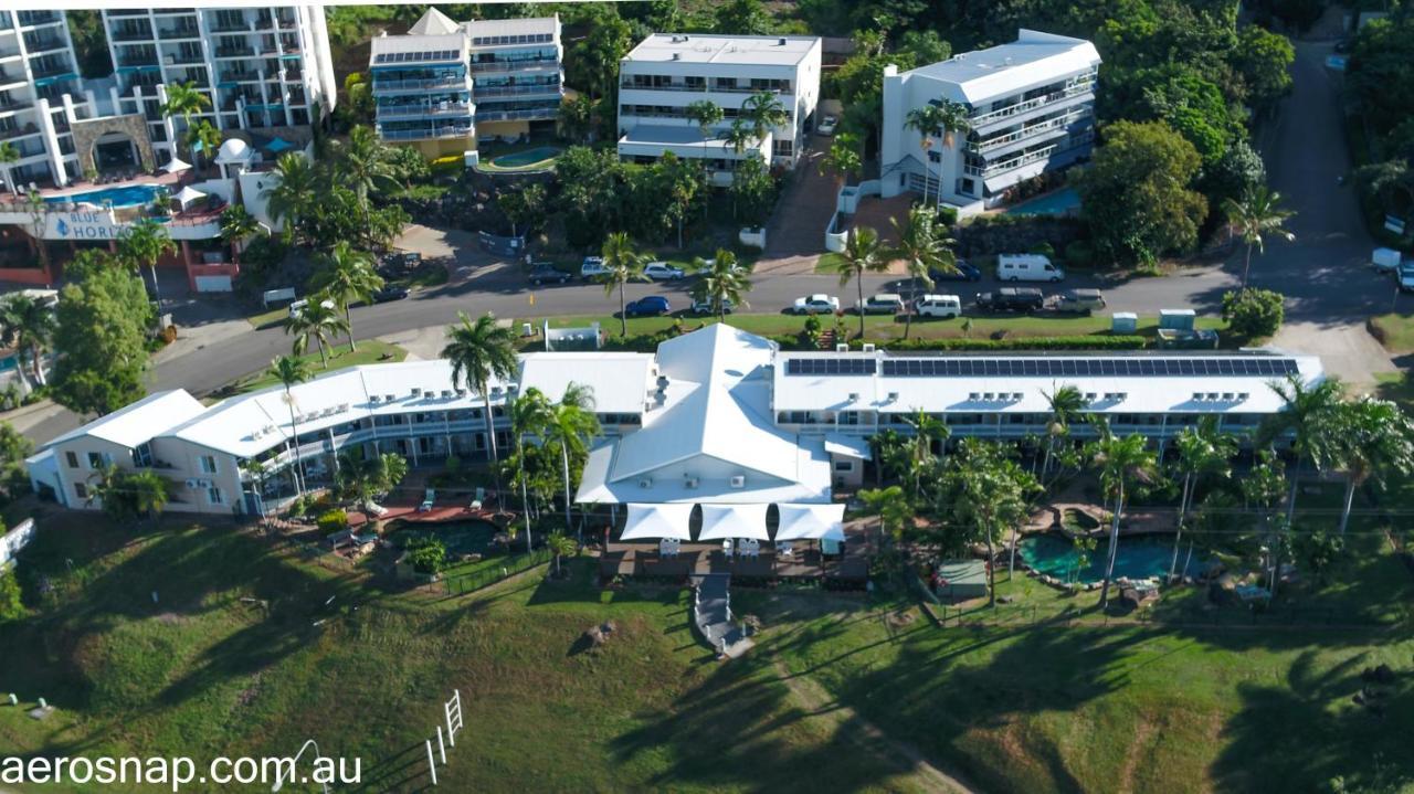 Colonial Palms Motor Inn Airlie Beach Εξωτερικό φωτογραφία