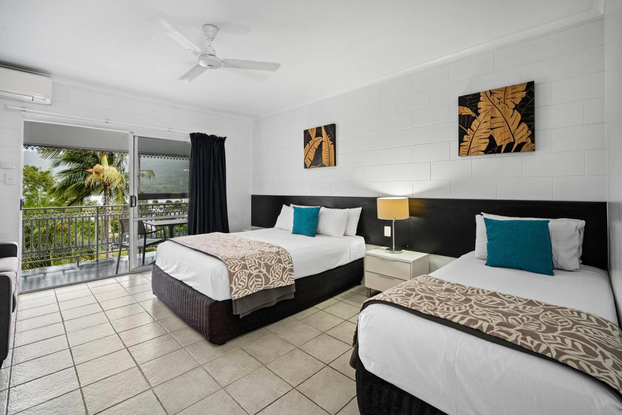 Colonial Palms Motor Inn Airlie Beach Εξωτερικό φωτογραφία